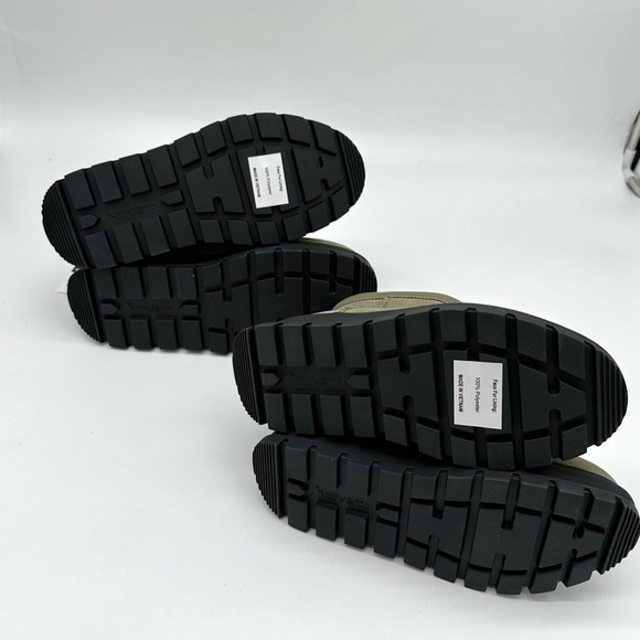 Koolaburra by UGG
Koola Mini Hybrid Olive Green Winter Boots - Picture 7 of 7